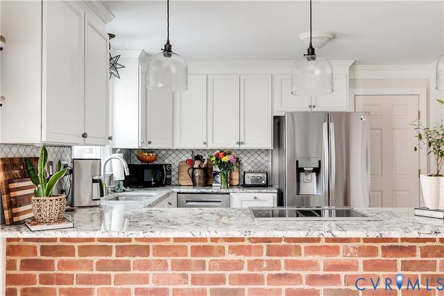 2021 Swamp Fox Rd, Midlothian, VA 23112