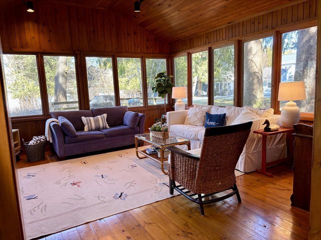 514 Sharpes DRIVE, Elkhart Lake, WI 53020