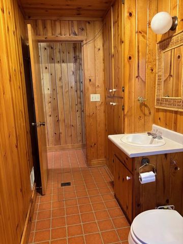 514 Sharpes DRIVE, Elkhart Lake, WI 53020