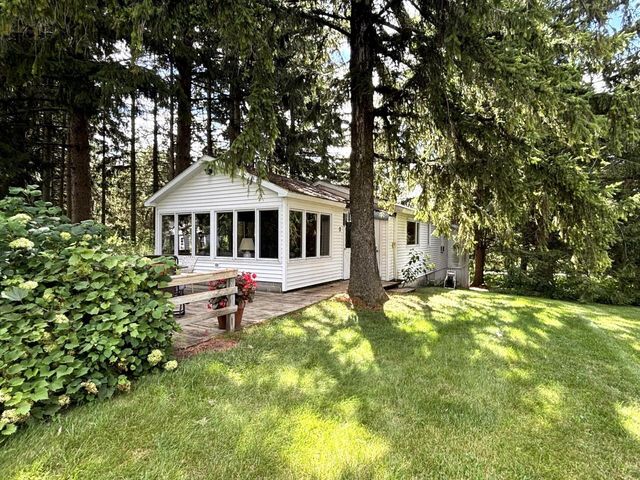 514 Sharpes DRIVE, Elkhart Lake, WI 53020