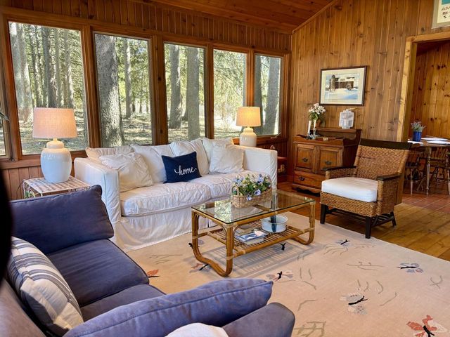 514 Sharpes DRIVE, Elkhart Lake, WI 53020