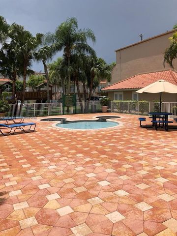 8670 NW 6th Lane 4-208, Miami, FL 33126