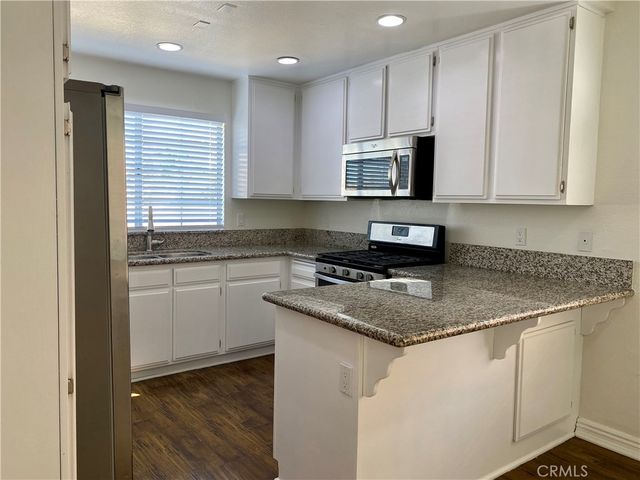 12382 Wedgewood, Victorville, CA 92395