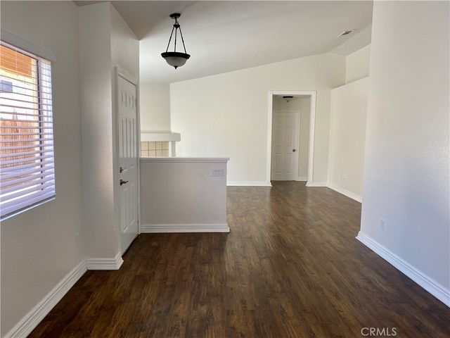 12382 Wedgewood, Victorville, CA 92395