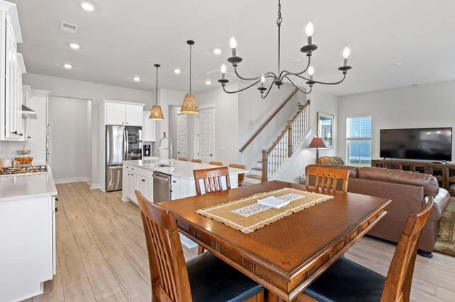 190 Ashworth Drive, Summerville, SC 29486