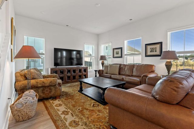 190 Ashworth Drive, Summerville, SC 29486