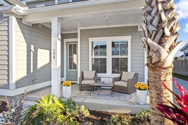 190 Ashworth Drive, Summerville, SC 29486