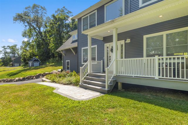 61 Deblock Road, New Hampton, NY 10958