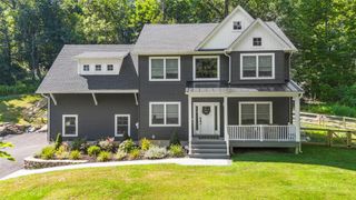 61 Deblock Road, New Hampton, NY 10958