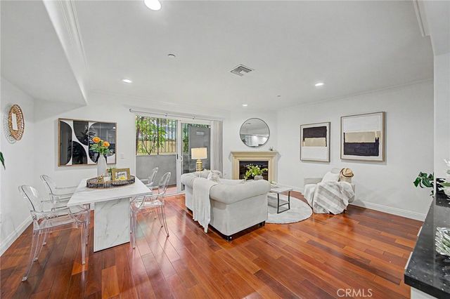 970 S St. Andrews Place 103, Los Angeles, CA 90019