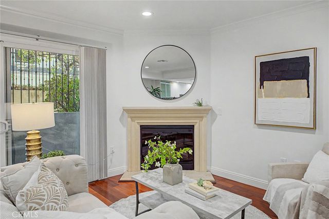 970 S St. Andrews Place 103, Los Angeles, CA 90019