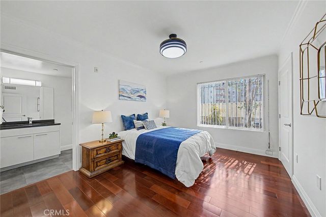 970 S St. Andrews Place 103, Los Angeles, CA 90019
