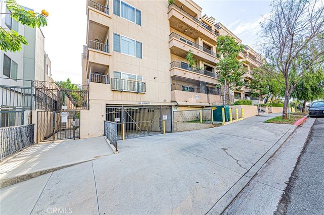 970 S St. Andrews Place 103, Los Angeles, CA 90019