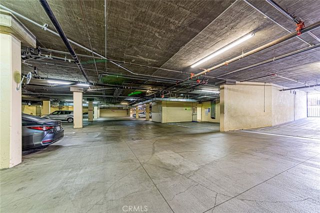 970 S St. Andrews Place 103, Los Angeles, CA 90019