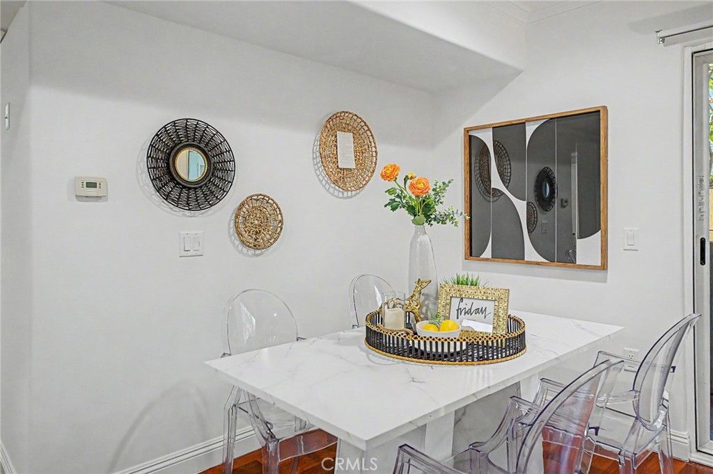 Image 16 of property listing at 970 S St. Andrews Place 103, Los Angeles, CA 90019