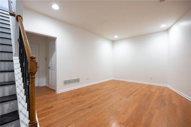 649 Pecan Knoll Drive, Marietta, GA 30008