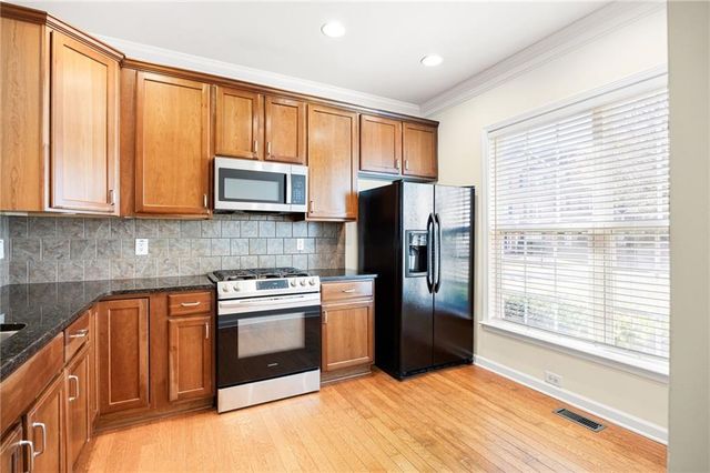 649 Pecan Knoll Drive, Marietta, GA 30008