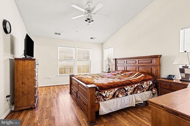 9713 LUGUNA RD, Baltimore, MD 21220