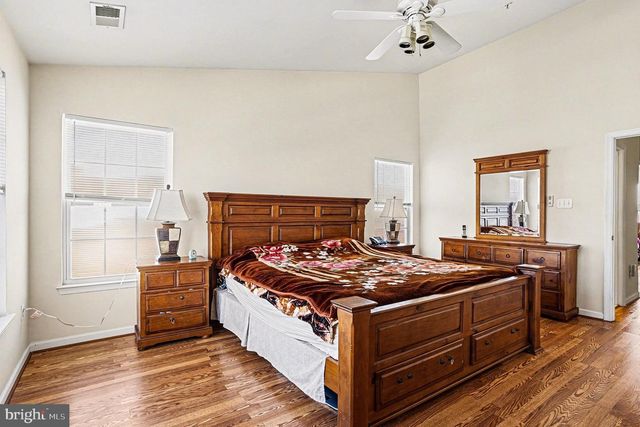 9713 LUGUNA RD, Baltimore, MD 21220