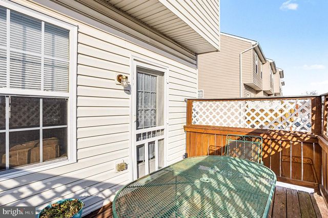 9713 LUGUNA RD, Baltimore, MD 21220