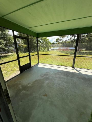 431 NE Julia Court, Jensen Beach, FL 34957