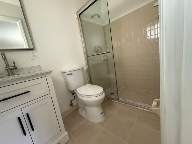 431 NE Julia Court, Jensen Beach, FL 34957