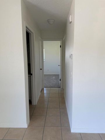 431 NE Julia Court, Jensen Beach, FL 34957