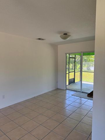 431 NE Julia Court, Jensen Beach, FL 34957