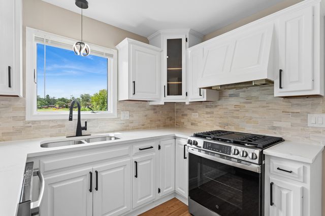 3506 Donovan Drive, Crete, IL 60417