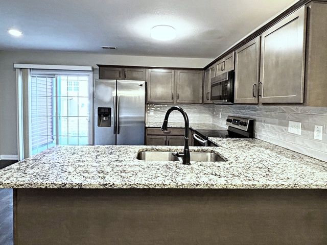 188 Alexander Blvd, Clarksville, TN 37040