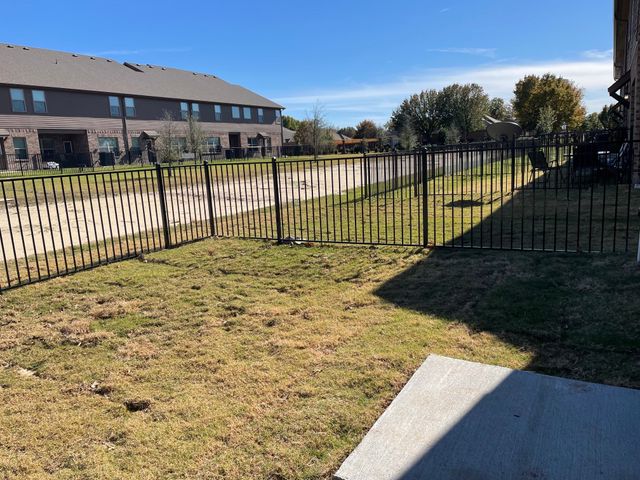 6810 Jade Drive, Greenville, TX 75402