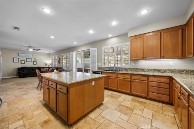 28932 Rock Canyon Drive, Saugus, CA 91390