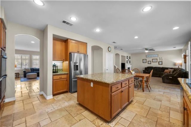 28932 Rock Canyon Drive, Saugus, CA 91390