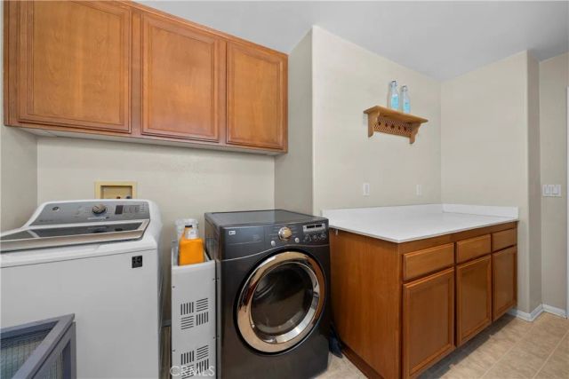 28932 Rock Canyon Drive, Saugus, CA 91390