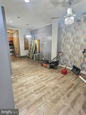 732 N 9TH ST, Reading, PA 19604