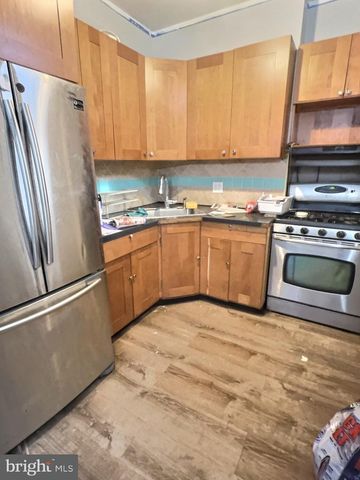 732 N 9TH ST, Reading, PA 19604