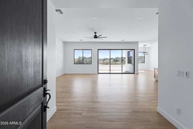 2517 W JENS Way, Queen Creek, AZ 85144