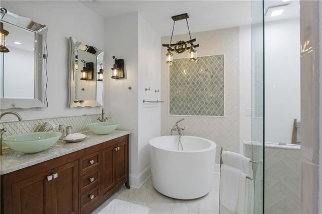 6550 Powers Ferry Road, Atlanta, GA 30339