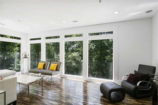 6550 Powers Ferry Road, Atlanta, GA 30339