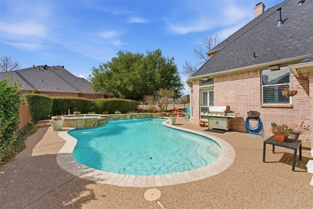 803 Glen Abbey Drive, Mansfield, TX 76063