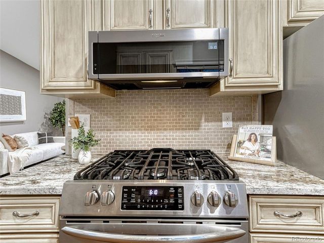 6627 Charter Dr, Colorado Springs, CO 80918