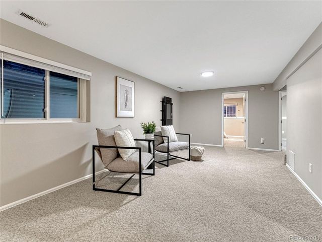 6627 Charter Dr, Colorado Springs, CO 80918