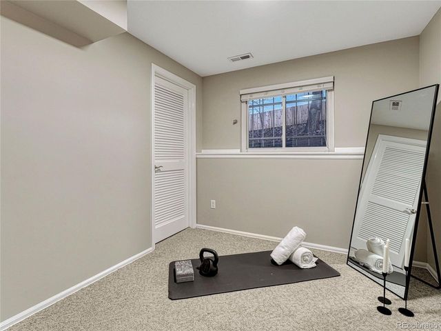 6627 Charter Dr, Colorado Springs, CO 80918