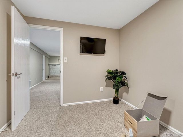 6627 Charter Dr, Colorado Springs, CO 80918