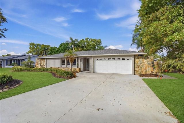 9430 PATRICIA COURT, Seminole, FL 33776