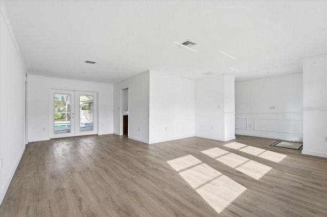 9430 PATRICIA COURT, Seminole, FL 33776