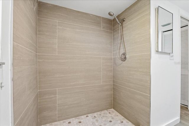 9430 PATRICIA COURT, Seminole, FL 33776