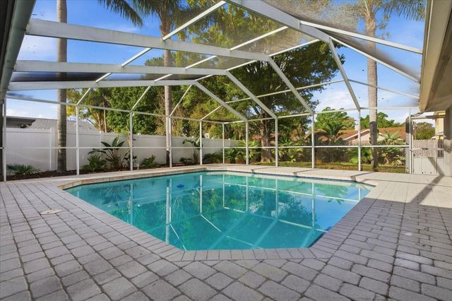 9430 PATRICIA COURT, Seminole, FL 33776