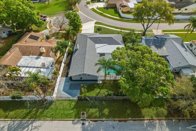 9430 PATRICIA COURT, Seminole, FL 33776