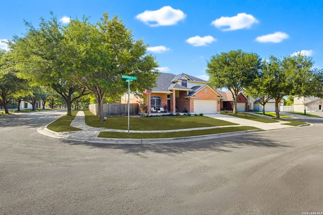 518 BANDERA CIR, New Braunfels, TX 78130
